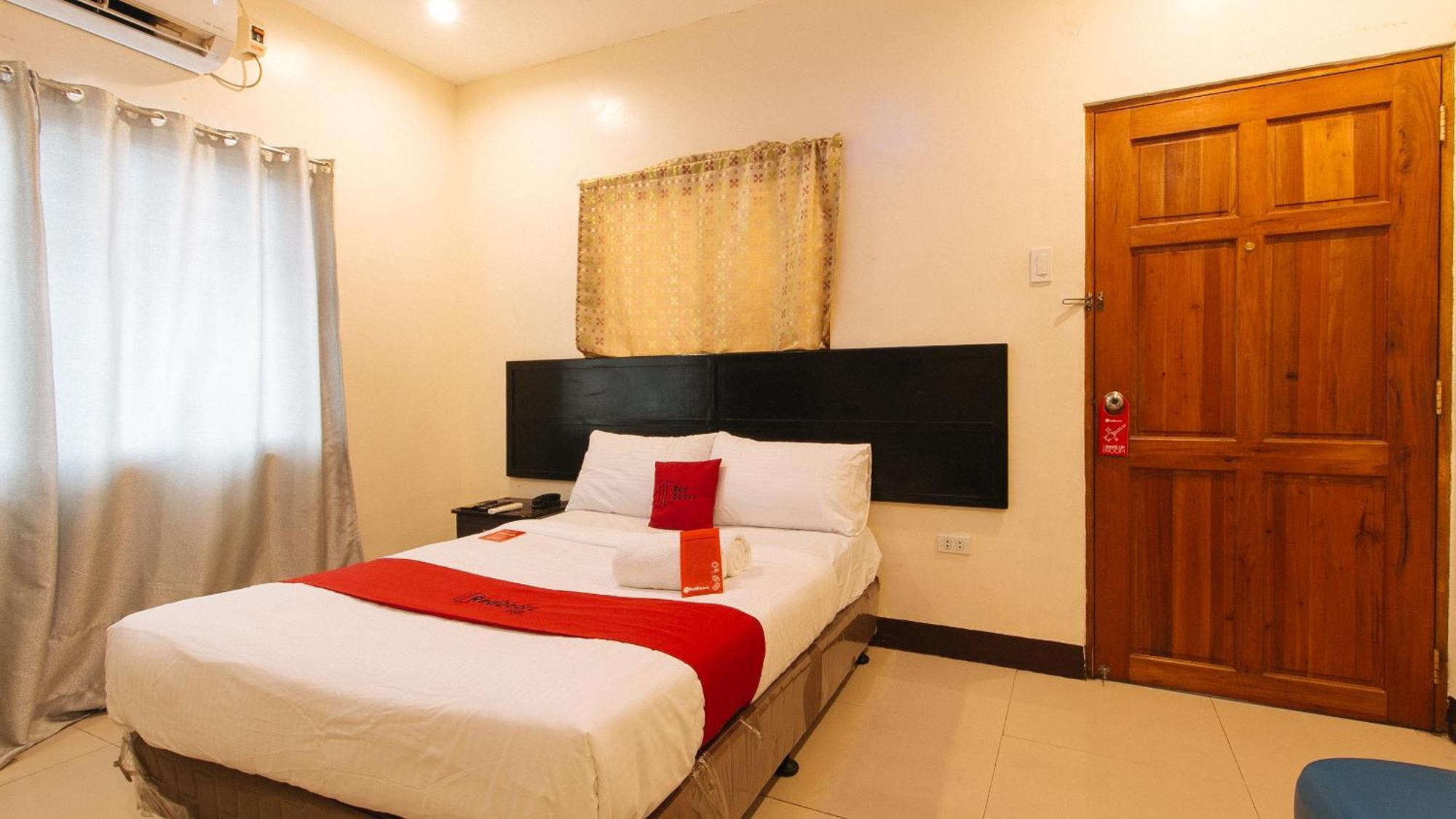 Reddoorz At V-Cat Apartelle Sampaloc Manila Exterior foto
