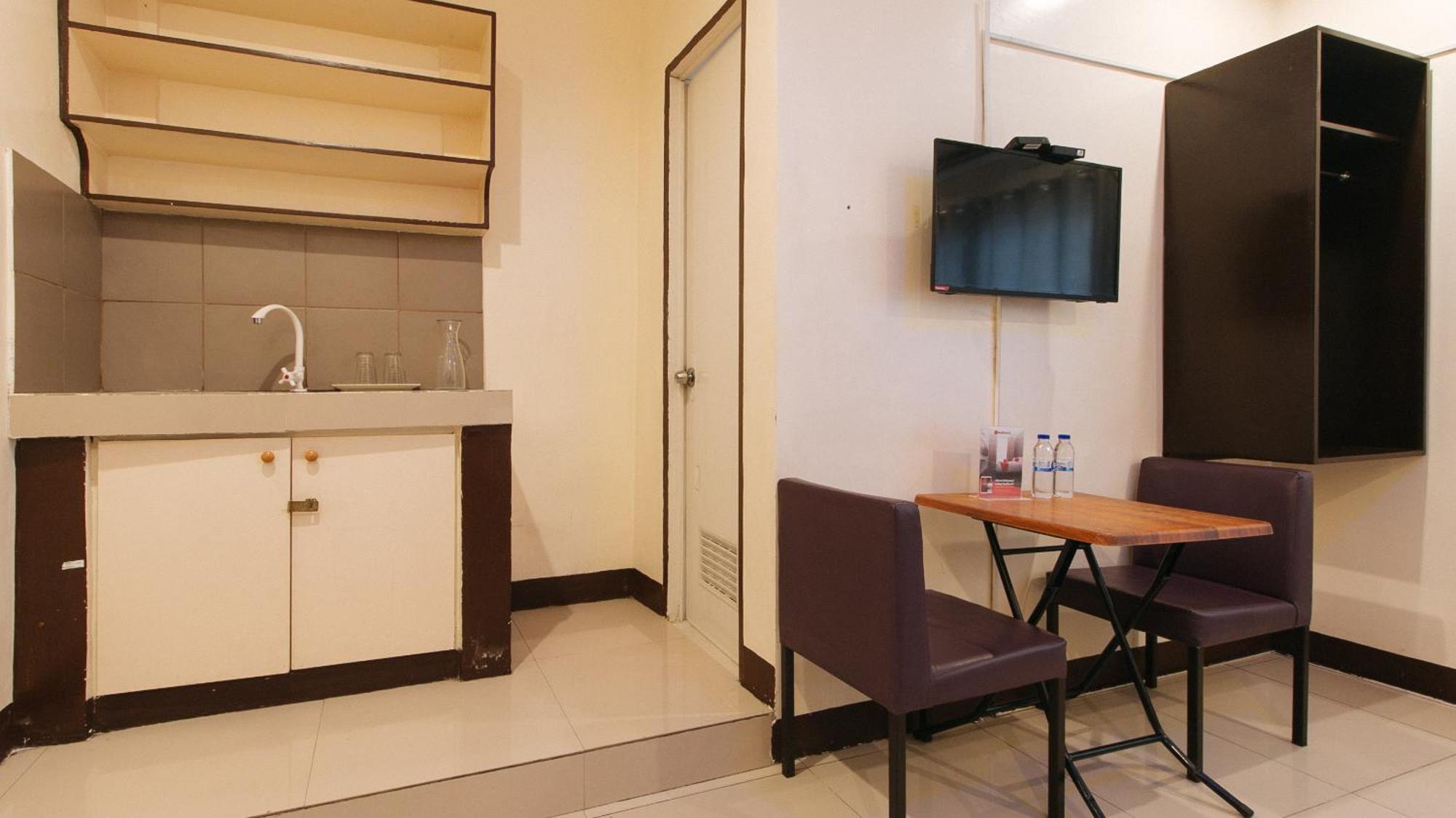 Reddoorz At V-Cat Apartelle Sampaloc Manila Exterior foto