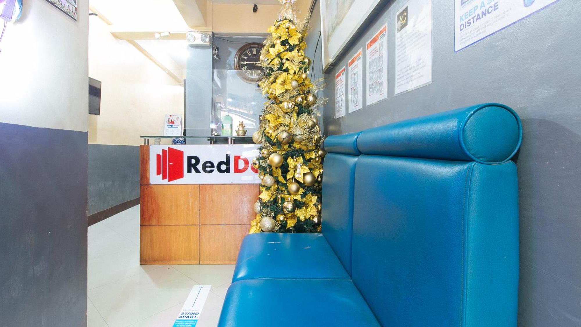 Reddoorz At V-Cat Apartelle Sampaloc Manila Exterior foto