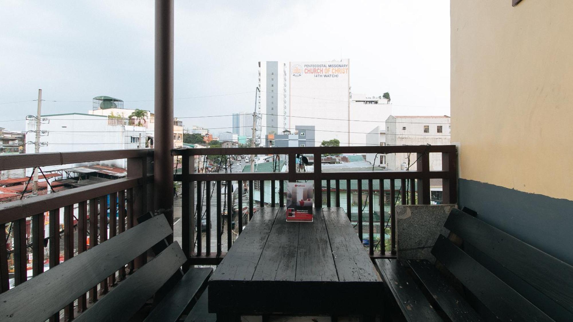 Reddoorz At V-Cat Apartelle Sampaloc Manila Exterior foto